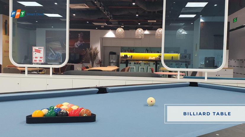 Billiard table - Đức Minh Phạm.jpg