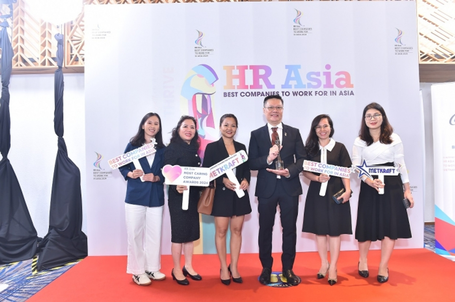 cong-ty-tnhh-metkraft