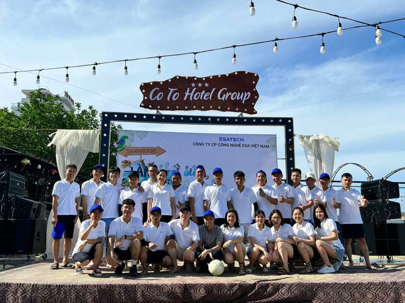 ESATECH-ảnh2 - Hà Thu.jpg
