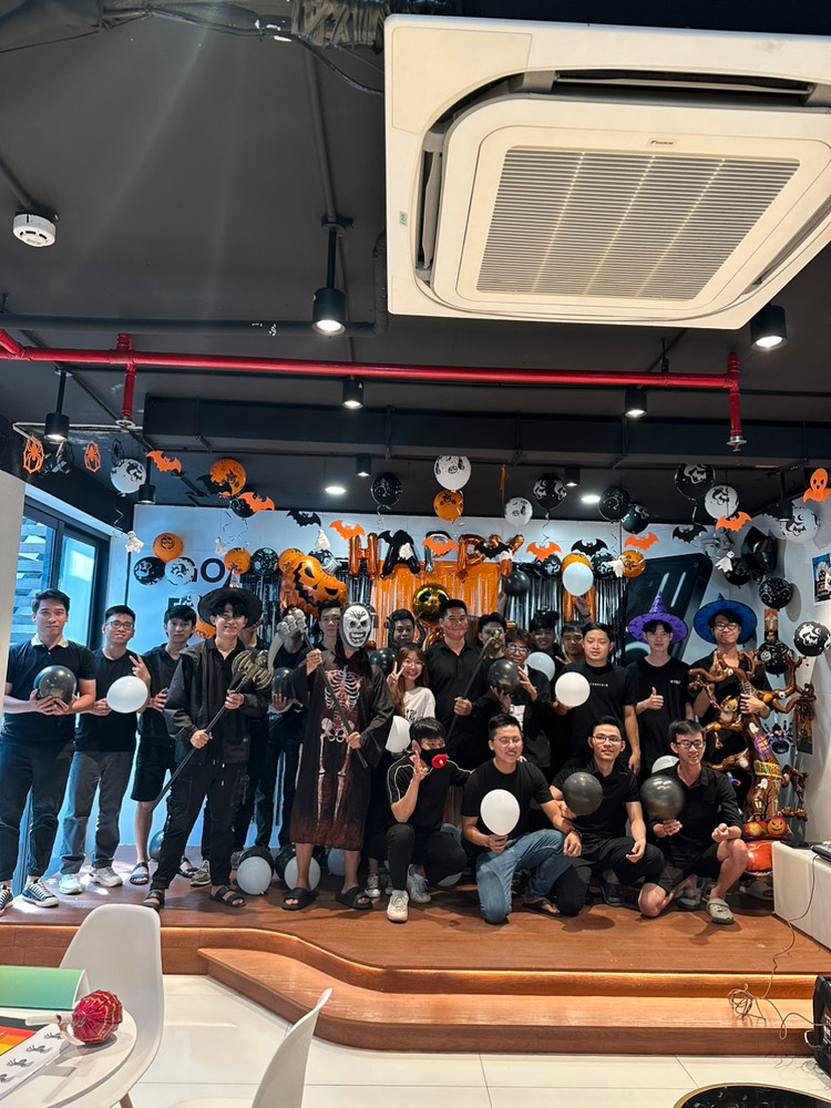 Haloween - Play Ground.jpg