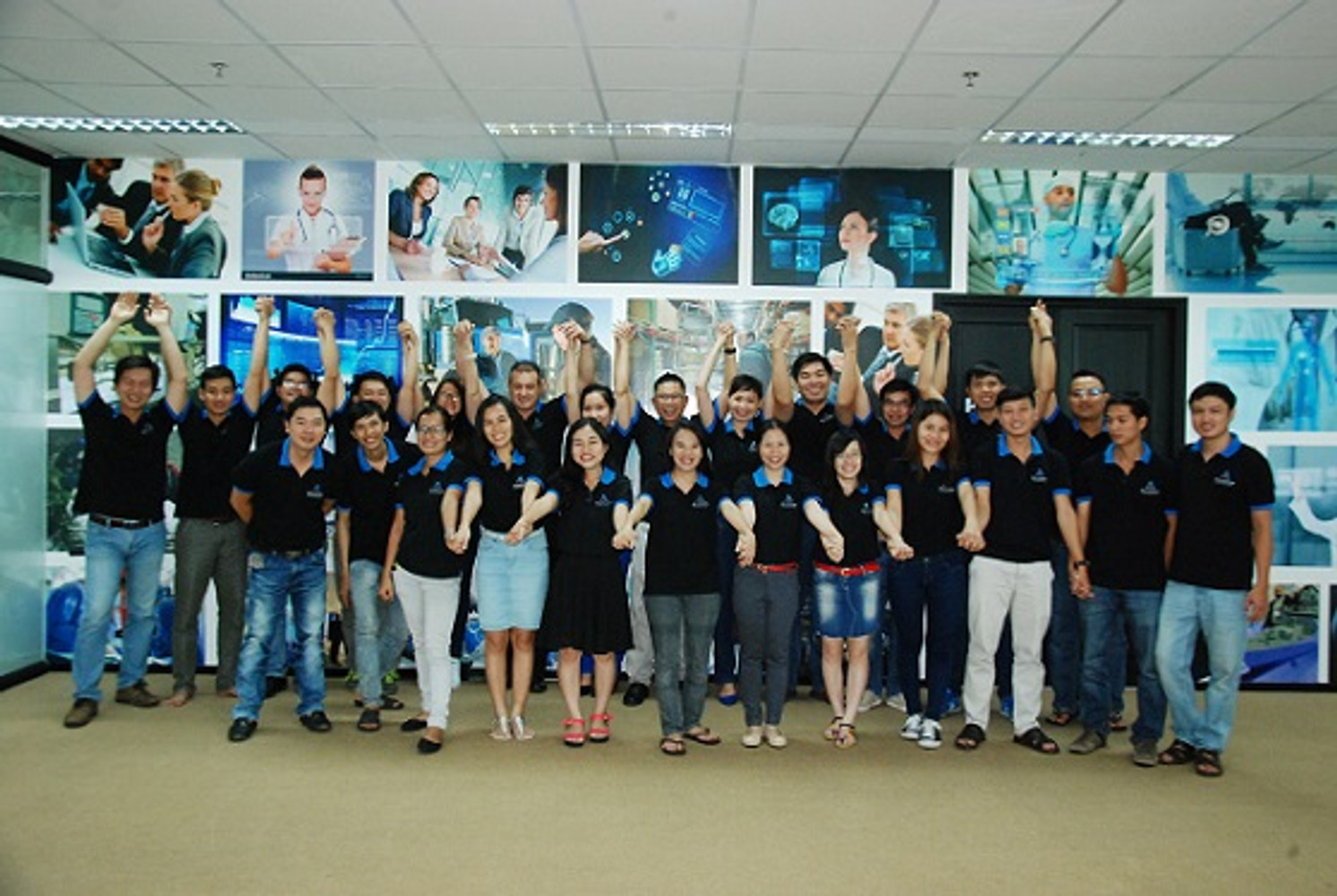 company-image-123123