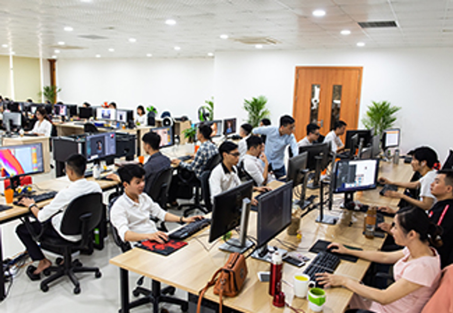 cong-ty-co-phan-cong-nghe-wand