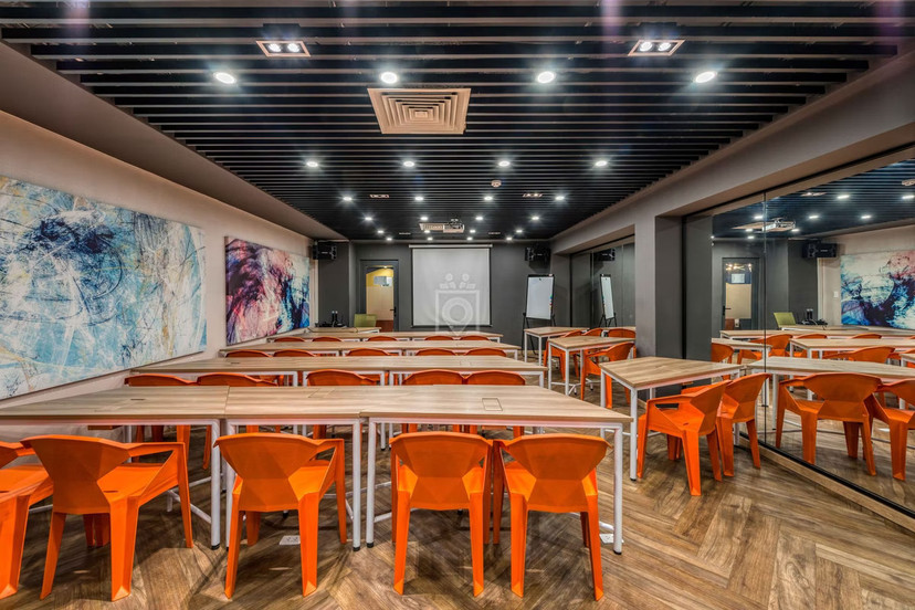 z3418274571687_5ba0f8018e0a6619f4b9ea55a2c68030 - OCMG Contact.jpg