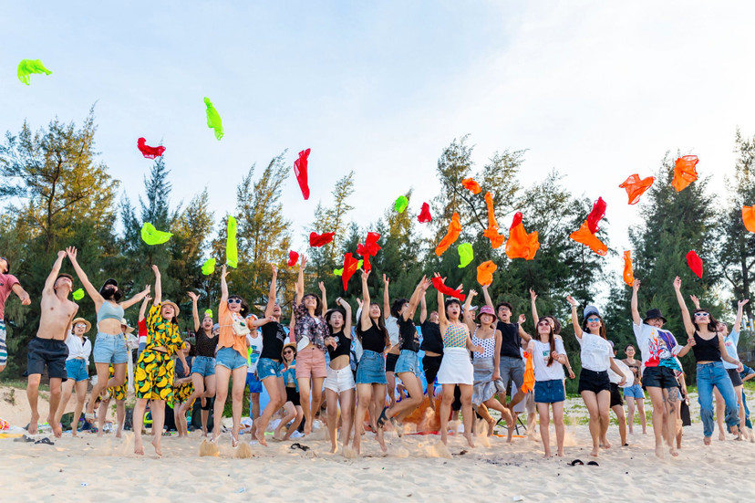 62256865_624703398046604_5988065948366536704_n - Tuyen Dung D.CHIC.jpg