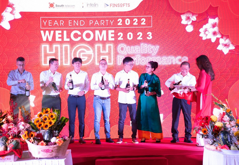 hình 1 - Thị Thiên Thương Lê.jpg