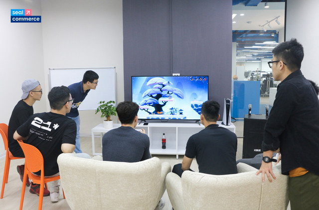 Seal Commerce-Image-5.jpg