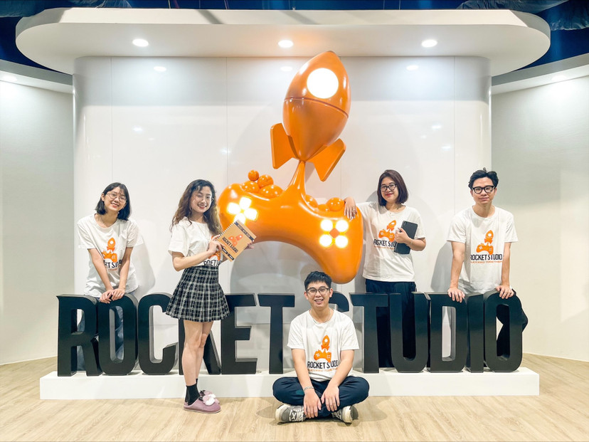 E2C89CAF-7E4E-4B2D-9180-091724484E9E - Rocket Tuyển Dụng.jpg