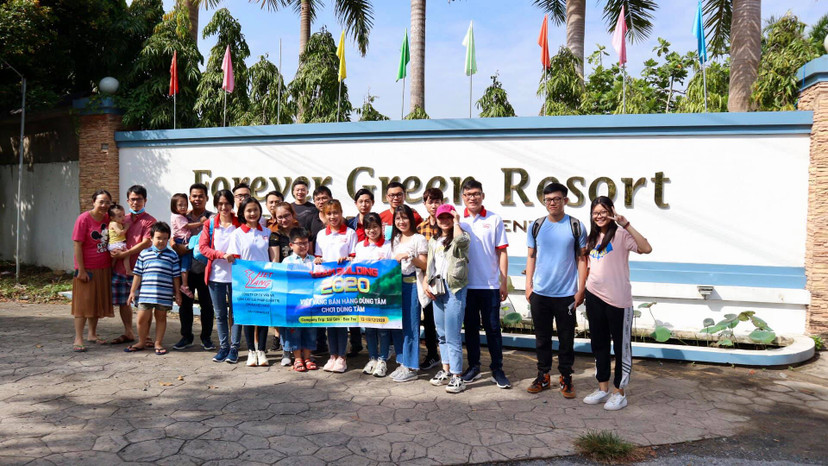 Viet Vang-Image-1.jpg