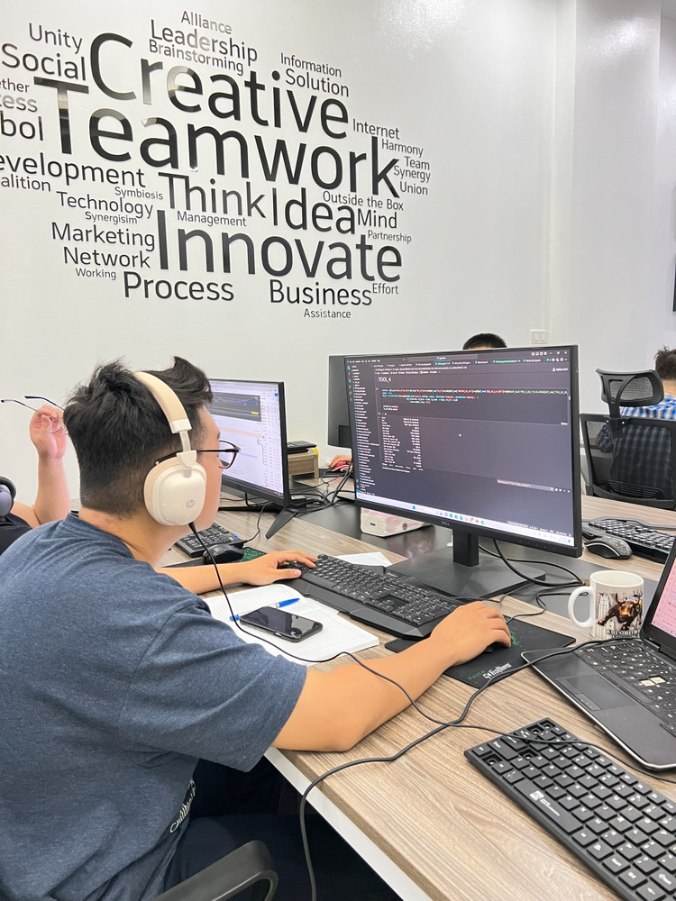 z4683318115925_80c7b0e42d53bb1b3cf24d167176e198 - HR QM Capital.jpg