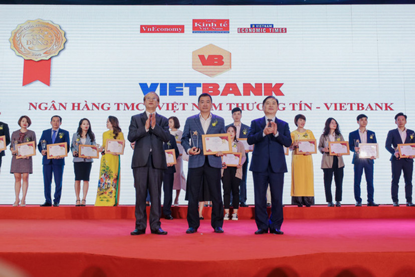 Vietbank2.jpg