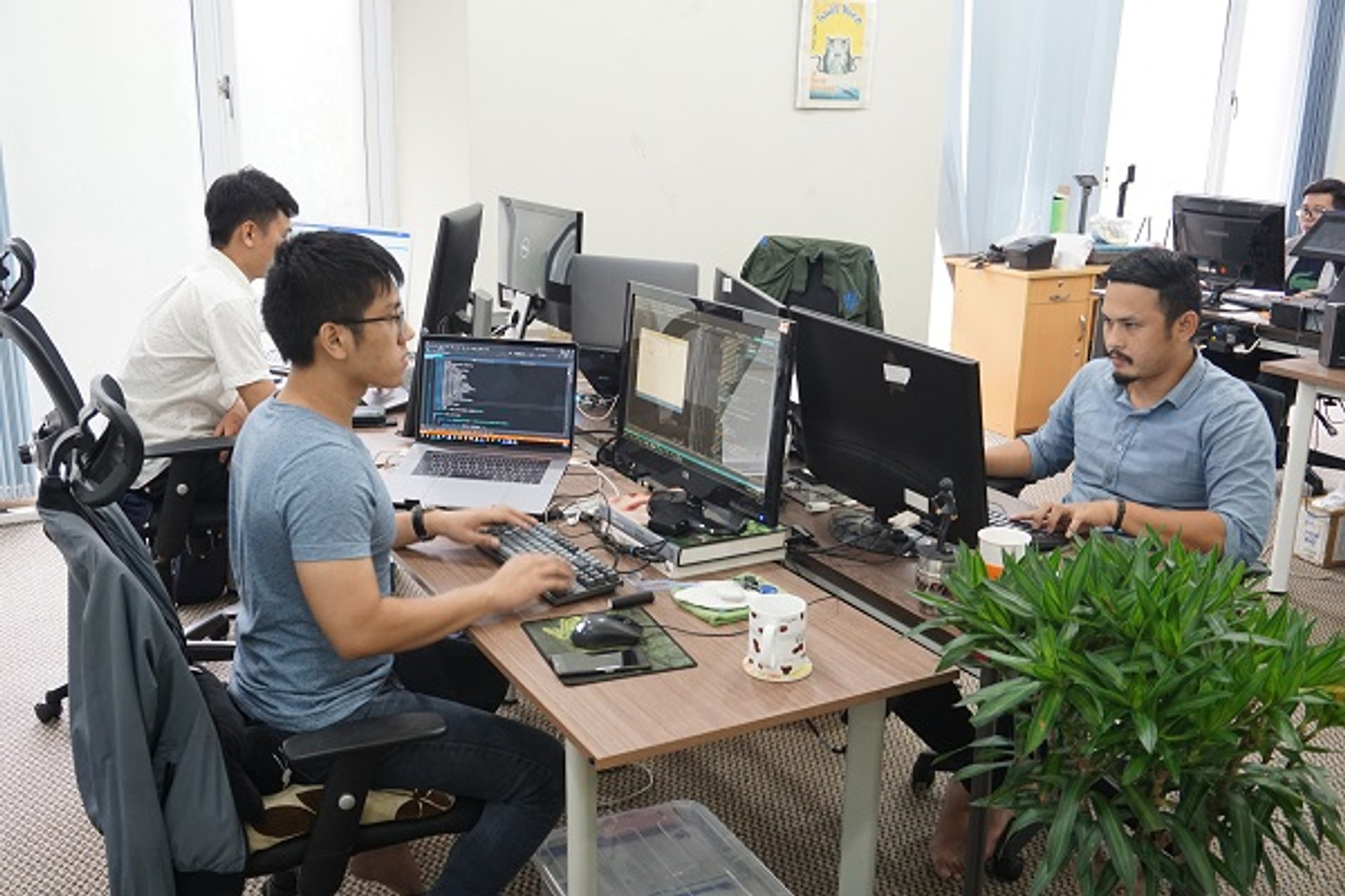 floating-cube-studios