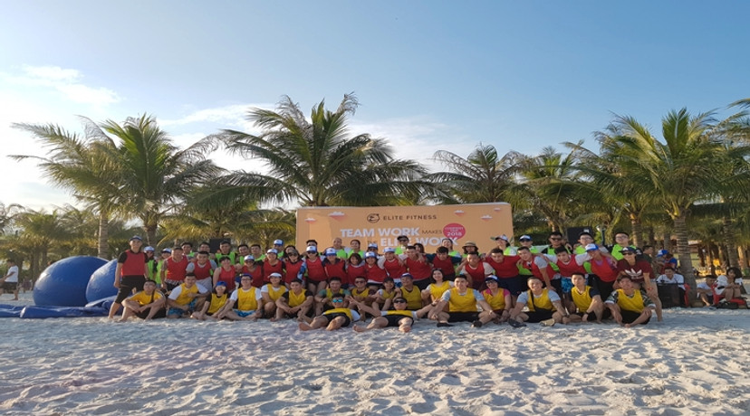 Team building 720x400 - Huyền Vũ.jpg
