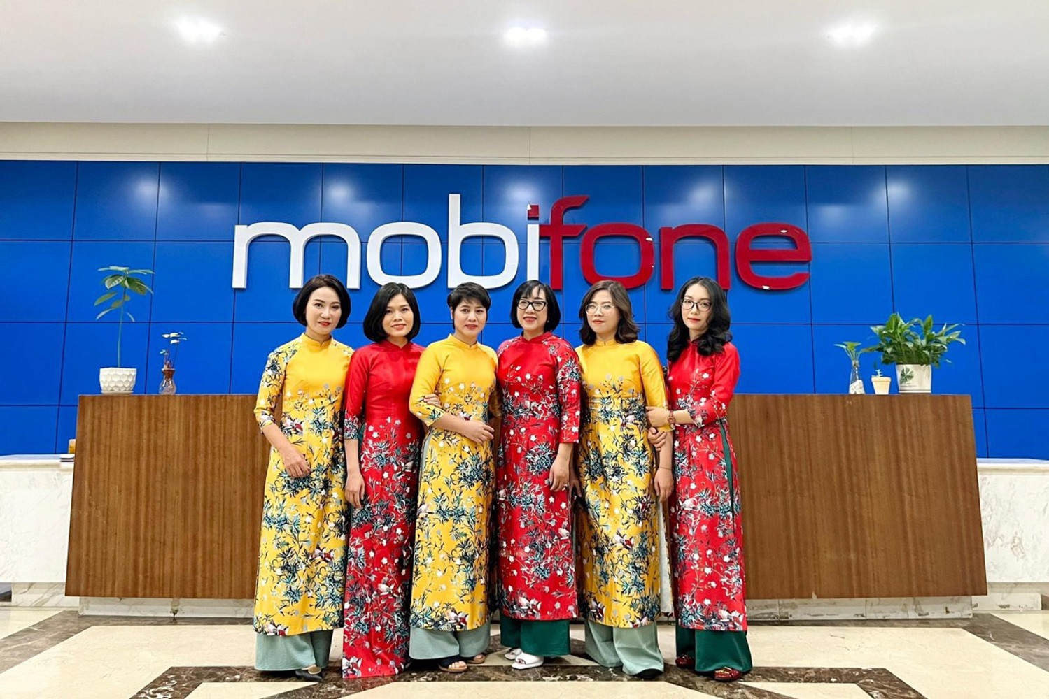 CÔNG TY DỊCH VỤ MOBIFONE KHU VỰC 1 - CHI NHÁNH TỔNG CÔNG TY VIỄN THÔNG MOBIFONE(Mobifone KV1)