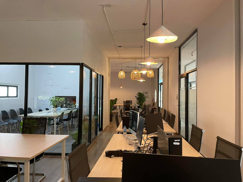 Góc văn phòng - Hân Hà.jpg