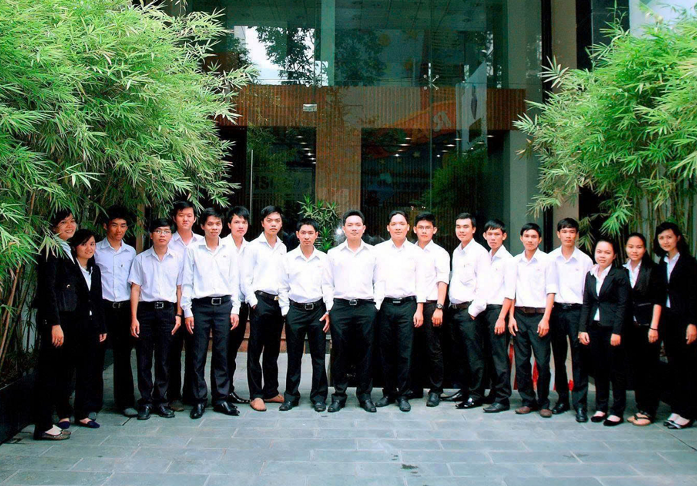 CÔNG TY CỔ PHẦN PHẦN MỀM SHPT