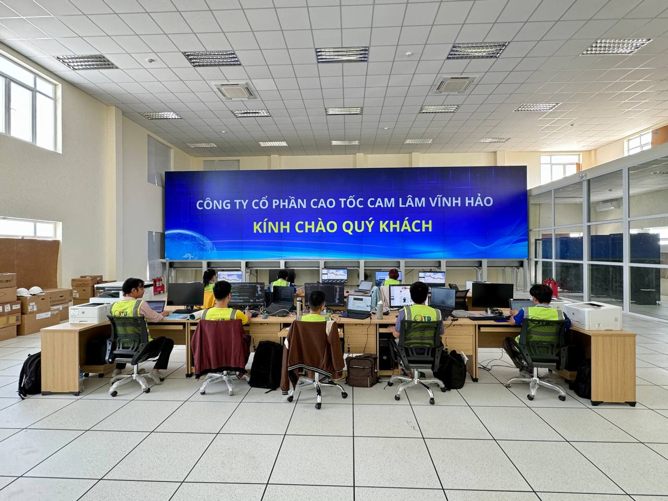 CÔNG TY CỔ PHẦN ĐẦU TƯ GIẢI PHÁP CÔNG NGHỆ TIÊN PHONG