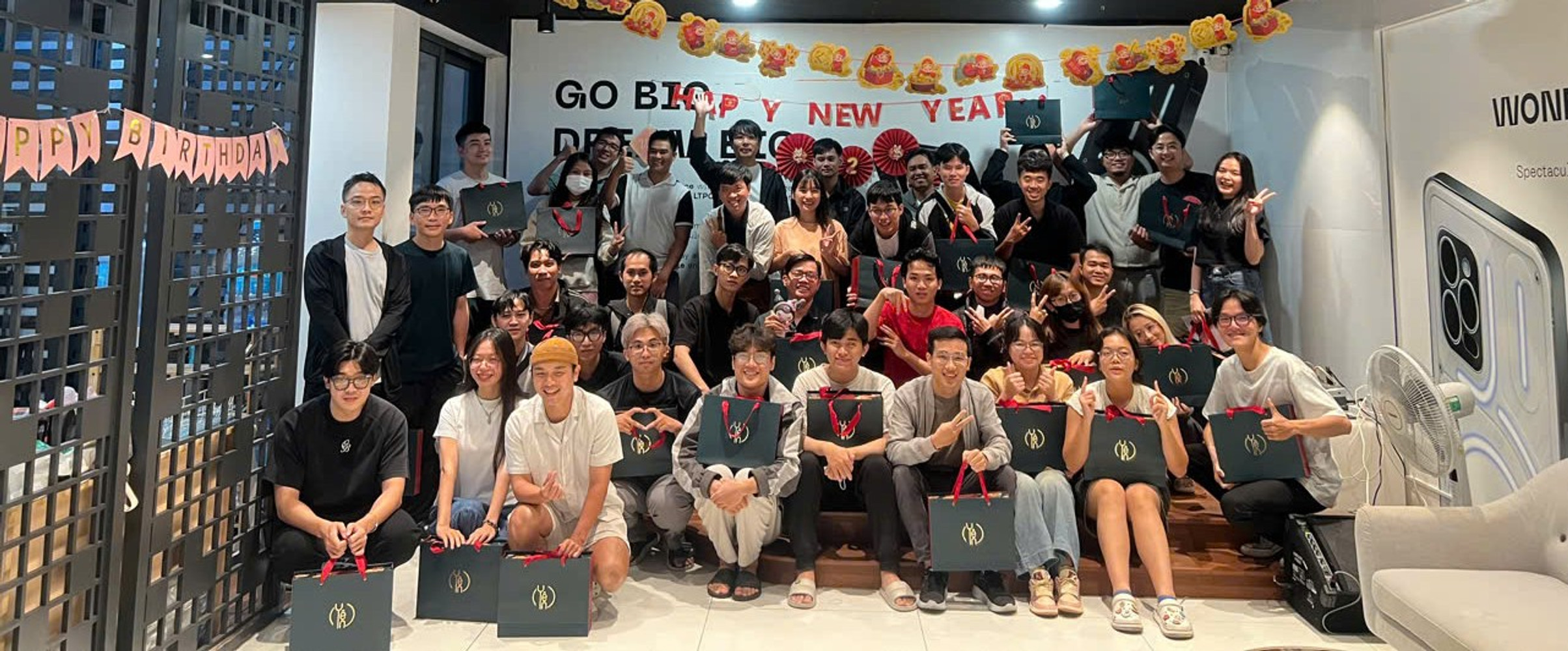 cong-ty-tnhh-friendify-ai