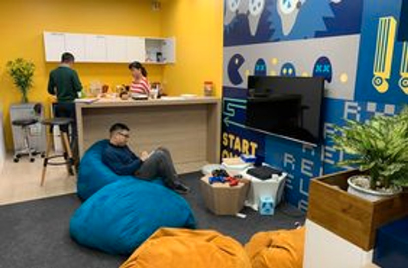 G-GROUP-image-3.jpg