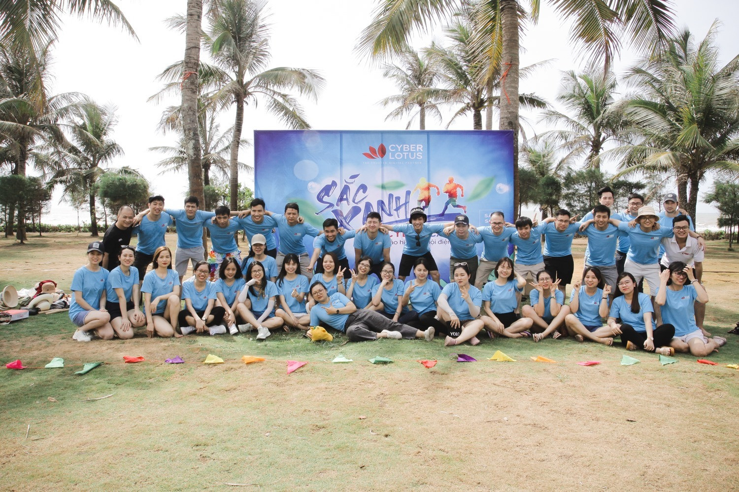 cong-ty-co-phan-cyberlotus