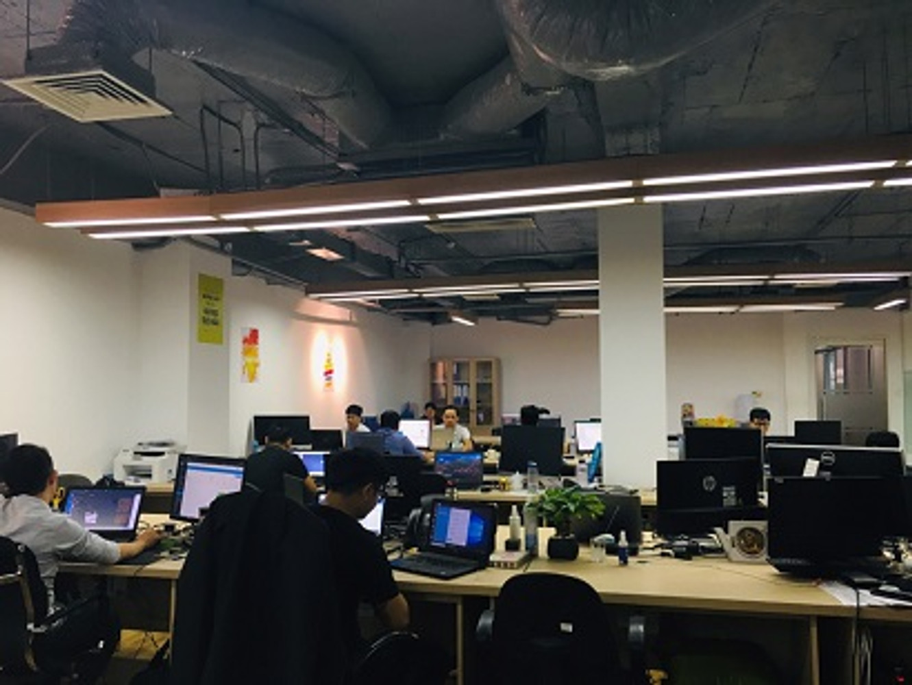 company-image-123123