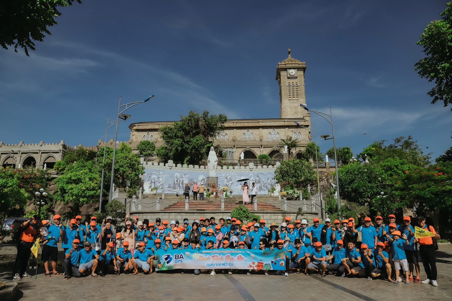 cong-ty-dien-tu-binh-anh